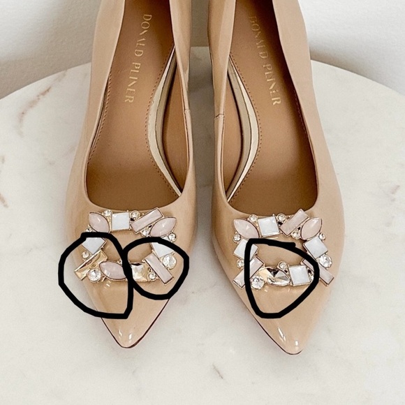 NEW Donald J. Pliner Womens Suzette Beige Patent Rhinestone Pumps Size 7 - Picture 8 of 8